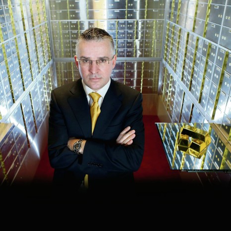 Safety-Deposit-Boxes-Dublin-Seamus-Fahy1-466x466.jpg